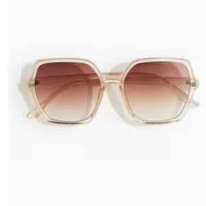 Chic Gradient Sunglasses - Brown